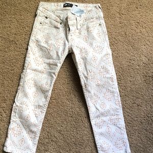 Levi’s crop jeans